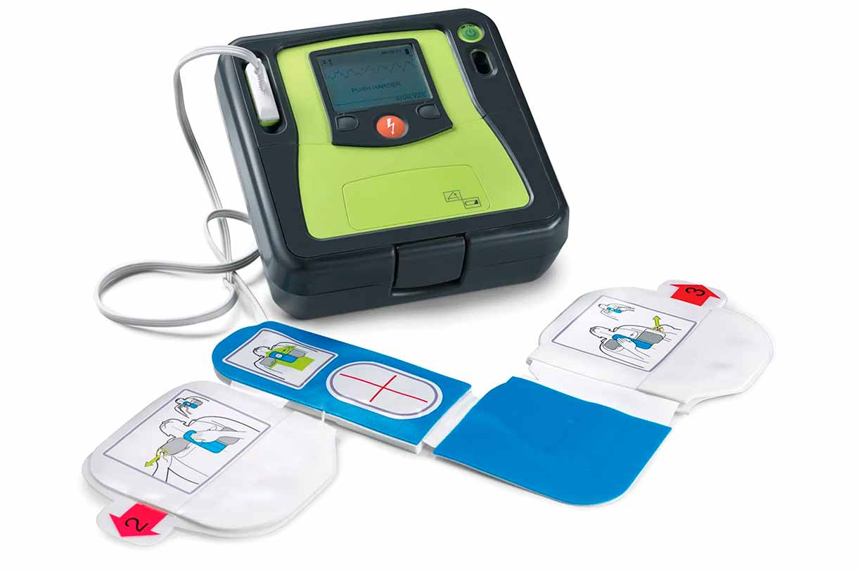 Автоматический наружный дефибриллятор Zoll AED Pro