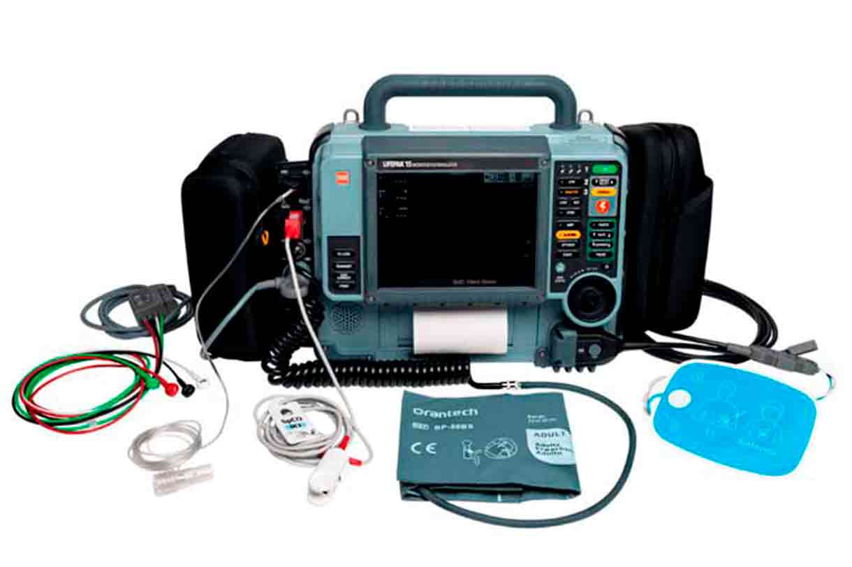 Дефибриллятор-монитор Stryker LIFEPAK 15 в полной комплектации